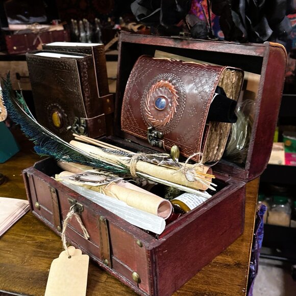 Magic Box For the Novice Witch - Picture 7 of 16